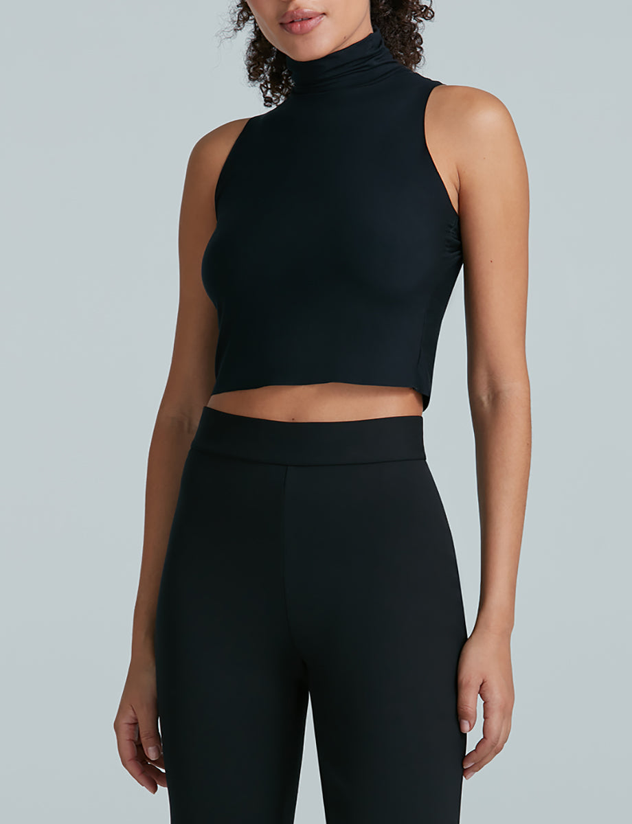 Forever 21 Women's Cropped Turtleneck Tank Top in Black Small